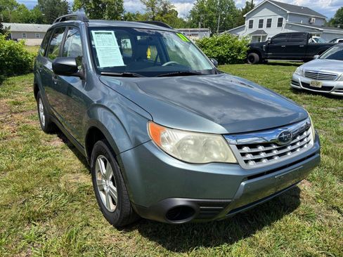 Used 2011 Subaru Forester 2.5X w/ Alloy Wheel Value Pkg AWD/4WD image 3