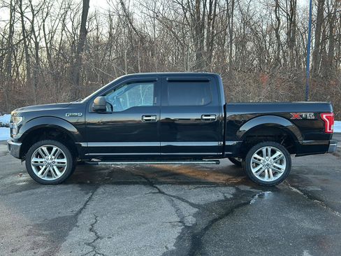 Used 2016 Ford F150 XLT w/ XTR Package image 8