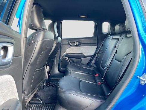 Used 2024 Jeep Compass Latitude image 22