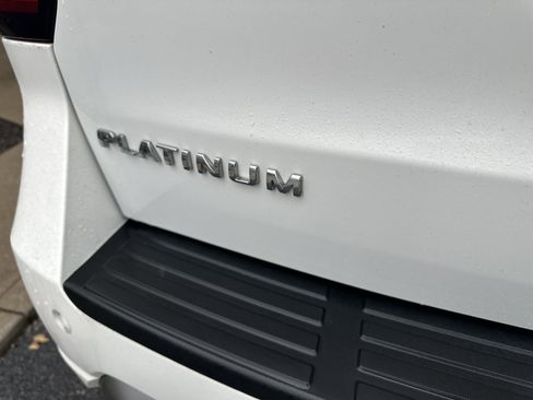 Used 2022 Ford Expedition Max Platinum image 9