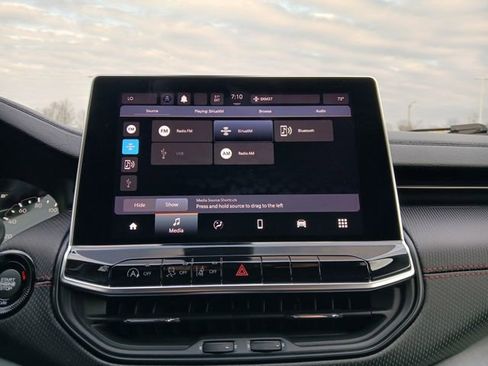 Used 2022 Jeep Compass Trailhawk image 22