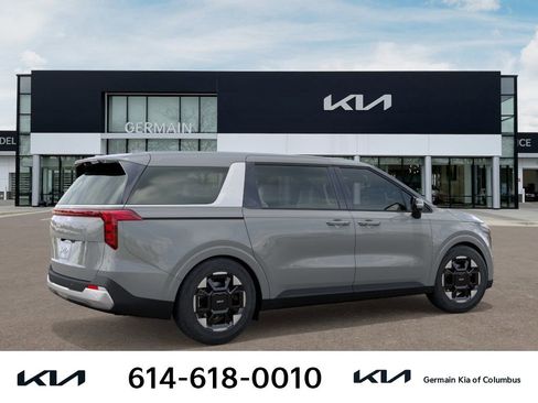 New 2026 Kia Carnival EX FWD image 9