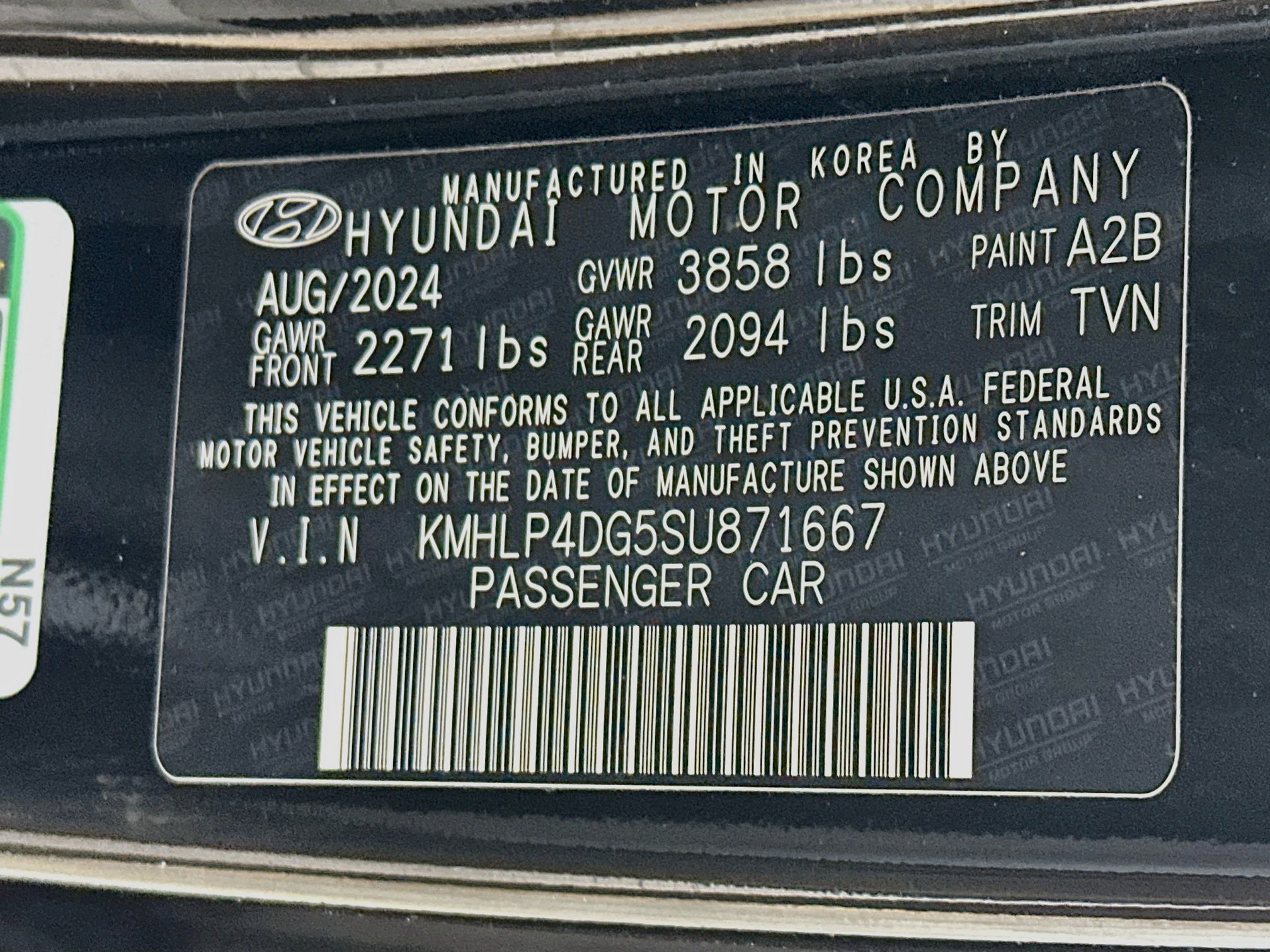 Used 2025 Hyundai Elantra Limited FWD image 12