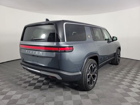 Used 2024 Rivian R1S Adventure AWD/4WD image 5