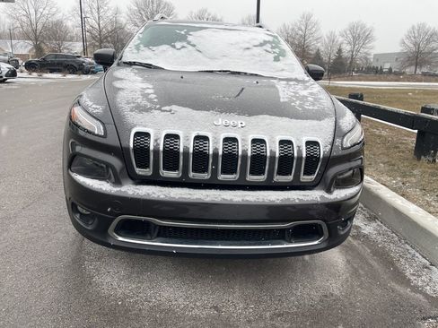 Used 2015 Jeep Cherokee Limited image 3