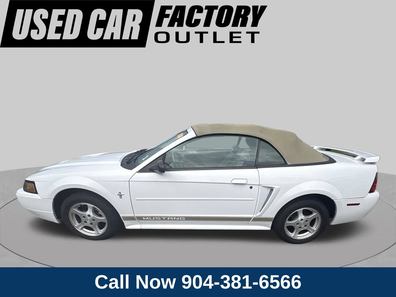 Used 2002 Ford Mustang Convertible RWD image 5