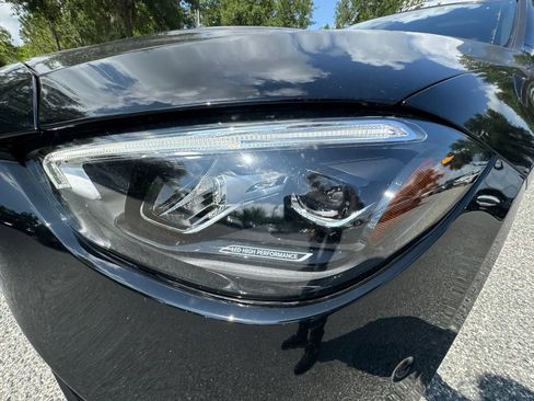 Used 2025 Mercedes-Benz C 300 4MATIC Sedan image 2