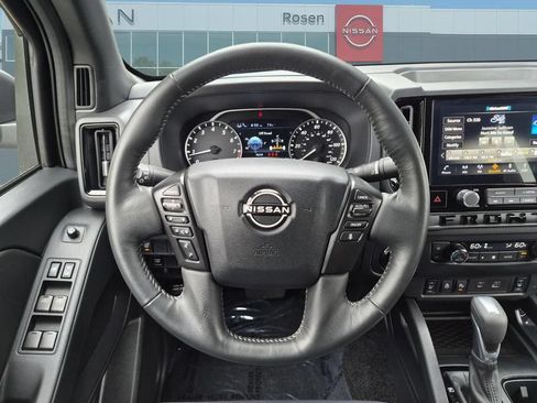 Used 2026 Nissan Frontier SV w/ SV Convenience Package AWD/4WD image 15