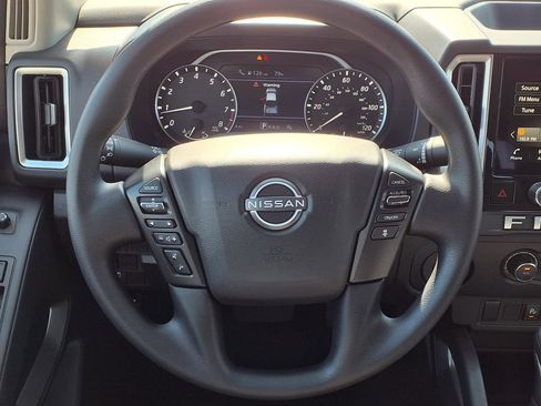 New 2026 Nissan Frontier SV w/ Tow Package RWD image 17