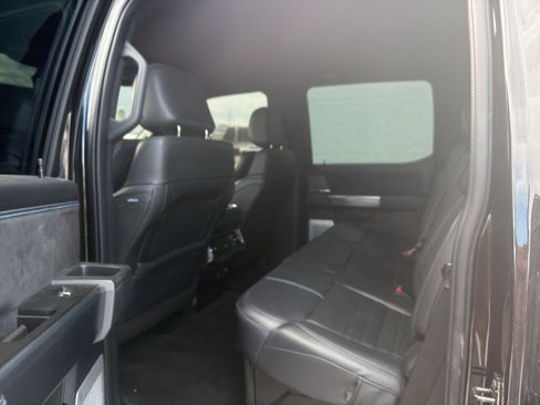 Used 2025 Ford F250 Platinum w/ Tremor Off-Road Package AWD/4WD image 9