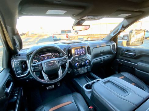 Used 2022 GMC Sierra 3500 AT4 w/ AT4 Premium Plus Package image 35