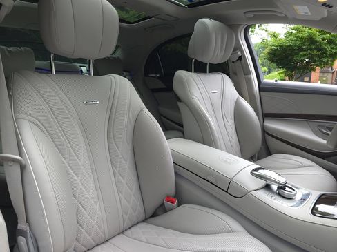 Used 2017 Mercedes-Benz S 63 AMG 4MATIC Sedan w/ Warmth & Comfort Package image 20