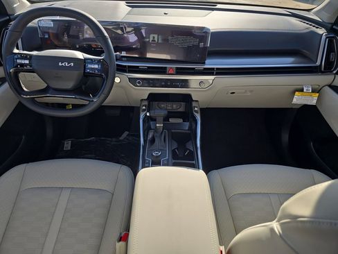 New 2026 Kia Sorento S w/ S Panoramic Sunroof Package image 14