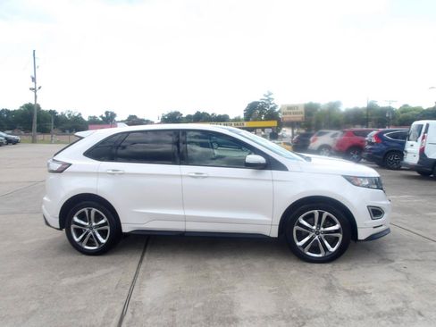 Used 2018 Ford Edge Sport w/ Equipment Group 401A AWD/4WD image 5