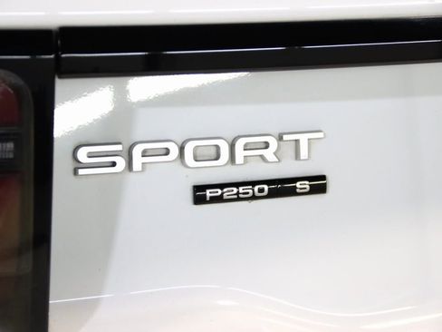 Used 2020 Land Rover Discovery Sport S image 12