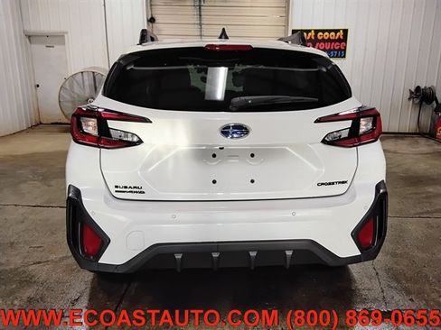 Used 2026 Subaru Crosstrek 2.5i Limited w/ Crosstrek Mirror Package AWD/4WD image 8