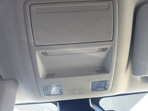 Used 2019 Ford Ranger Lariat w/ Equipment Group 501A Mid image 18