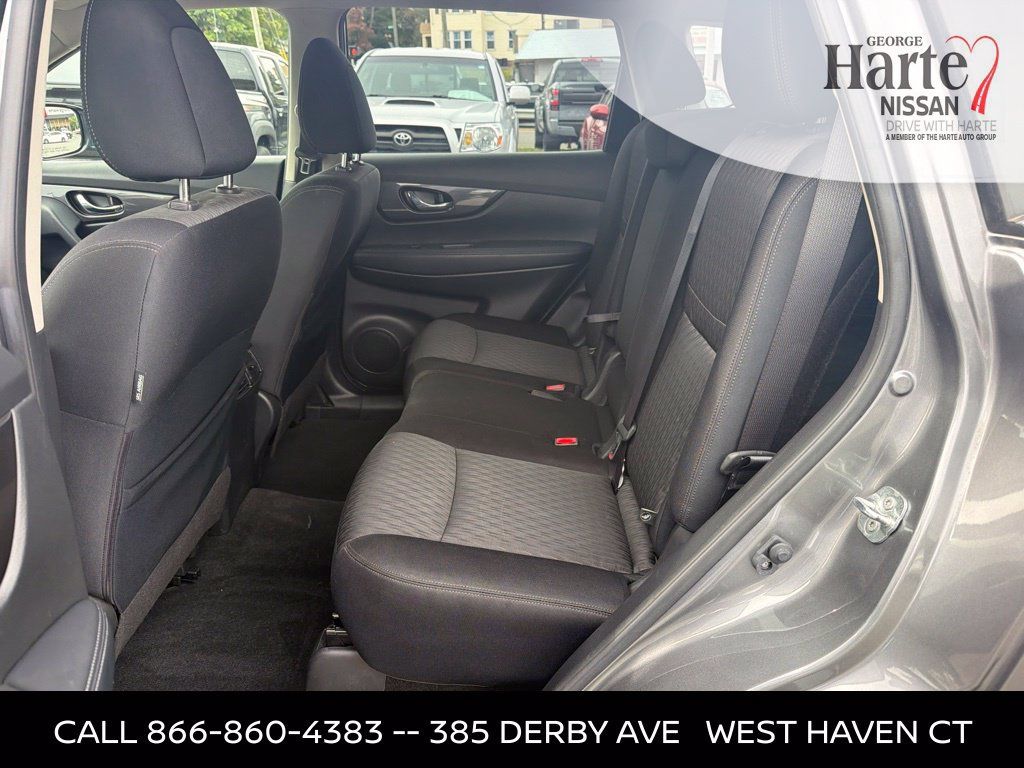 Certified 2020 Nissan Rogue SV w/ Premium Package AWD/4WD image 22