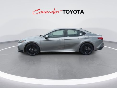 Certified 2026 Toyota Camry SE image 5