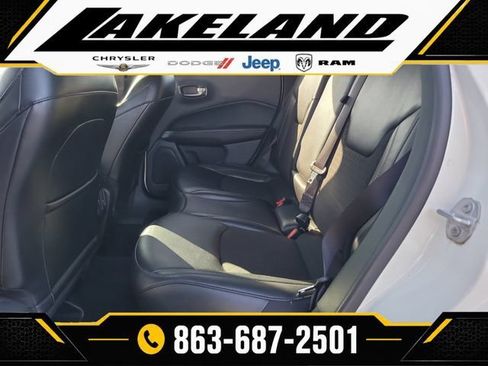 Used 2020 Jeep Compass Latitude FWD image 12