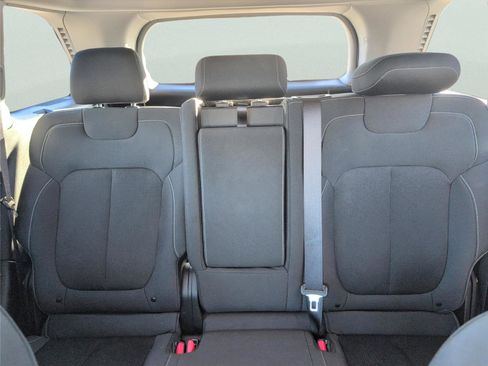 Used 2022 Jeep Grand Cherokee Laredo w/ Luxury Tech Group I image 27