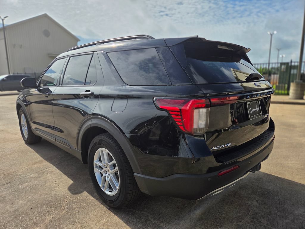 New 2026 Ford Explorer Active w/ Active Comfort Package RWD image 7