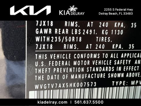 Used 2017 Volkswagen Tiguan Sport image 35