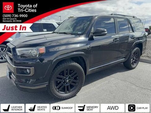 Used 2020 Toyota 4Runner Nightshade AWD/4WD image 32