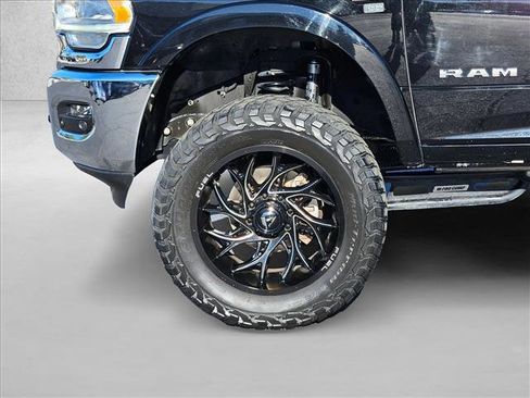 Used 2022 RAM 2500 Laramie AWD/4WD image 21