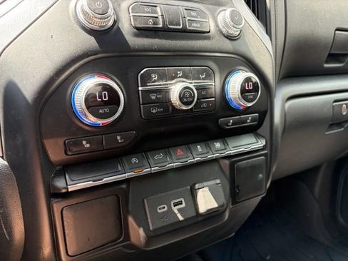 Used 2021 GMC Sierra 1500 SLE AWD/4WD image 17