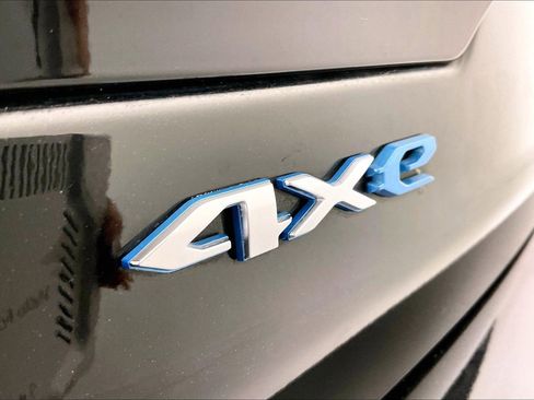 Used 2022 Jeep Grand Cherokee Summit w/ Advanced Protech Group IV image 31