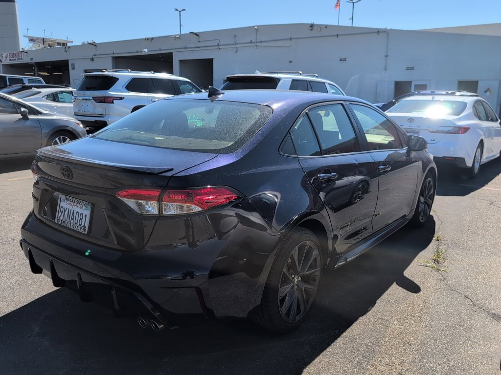 Used 2024 Toyota Corolla SE FWD image 4