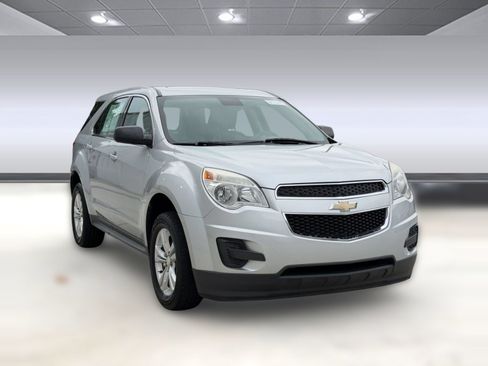 Used 2012 Chevrolet Equinox LS FWD image 7