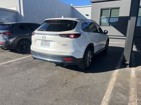 Used 2023 MAZDA CX-9 Signature image 2