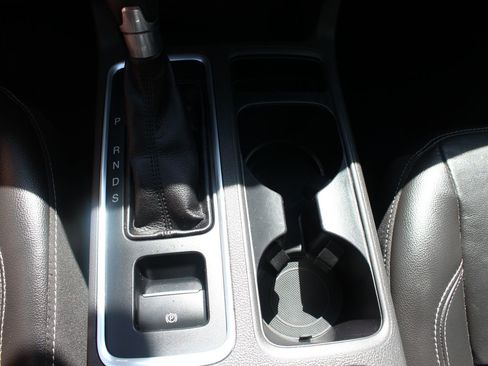 Used 2017 Ford Escape Titanium w/ Equipment Group 301A image 35