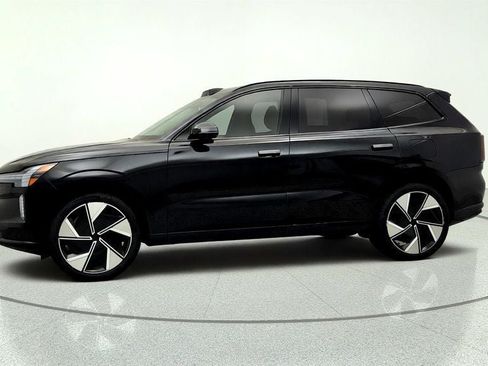 Used 2025 Volvo EX90 Ultra w/ Protection Package Premier AWD/4WD image 8