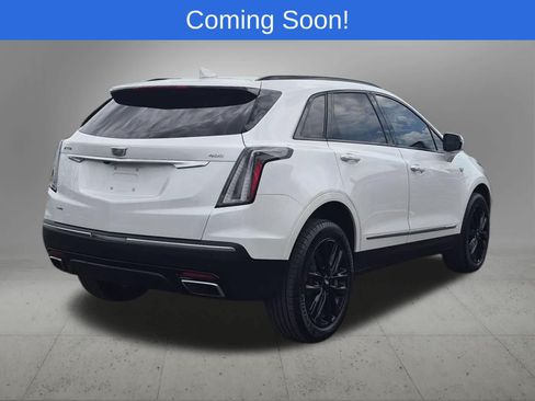 Used 2023 Cadillac XT5 Sportv w/ LPO, Floor Liner Package AWD/4WD image 6