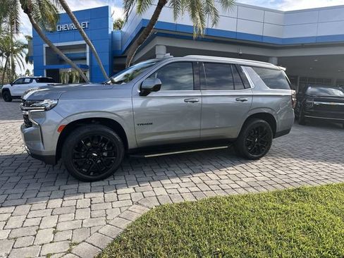 Used 2023 Chevrolet Tahoe LS RWD image 32