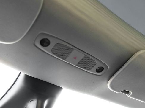 Used 2021 Tesla Model Y 2WD image 33