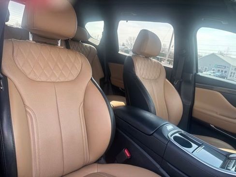 Used 2021 Hyundai Santa Fe Calligraphy image 9