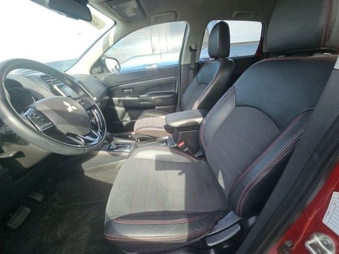 Used 2022 Mitsubishi Outlander Sport SE image 23