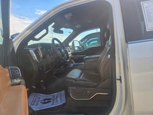 Used 2023 Ford F250 King Ranch w/ Chrome Package AWD/4WD image 7