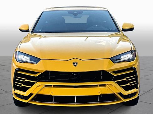 Used 2022 Lamborghini Urus AWD/4WD image 4