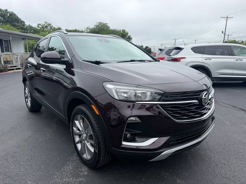 Used 2020 Buick Encore GX Select w/ Experience Buick Package AWD/4WD image 3