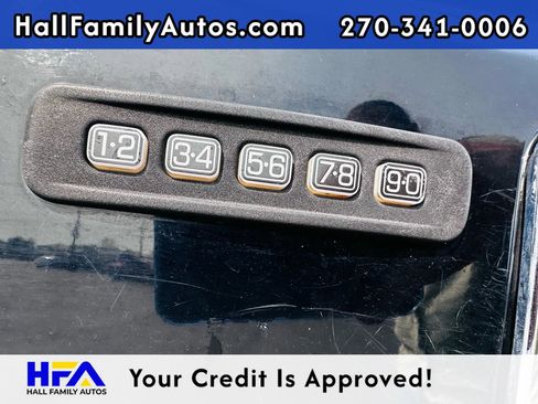 Used 2006 Ford F350 Lariat image 11