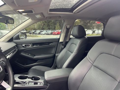 Used 2024 Honda Civic EX-L image 17