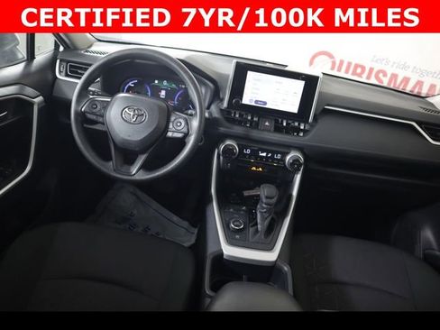 Used 2025 Toyota RAV4 XLE AWD/4WD image 24