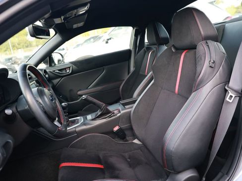 Used 2024 Subaru BRZ Limited RWD image 18