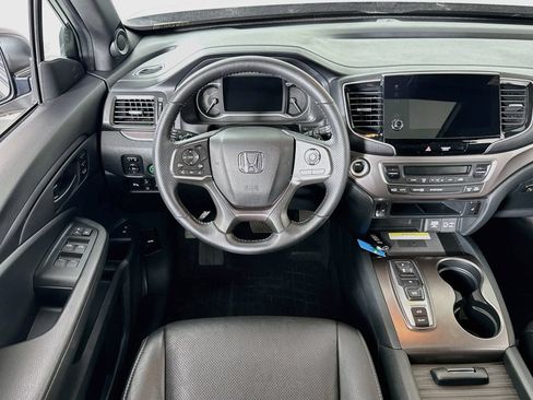 Certified 2023 Honda Passport EX-L image 19