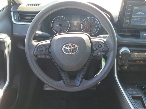 Used 2019 Toyota RAV4 LE image 22